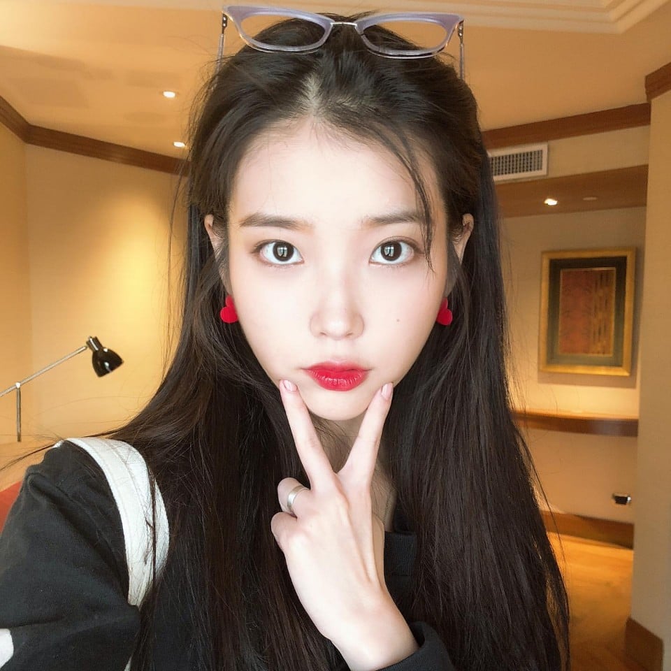 iu メイク