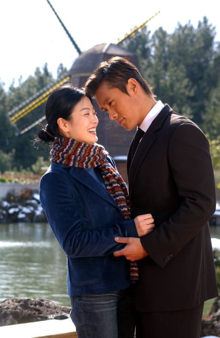 ソン・ヘギョとイ・ビョンホンは、SBSドラマ『オールイン 運命の愛』に出演した。