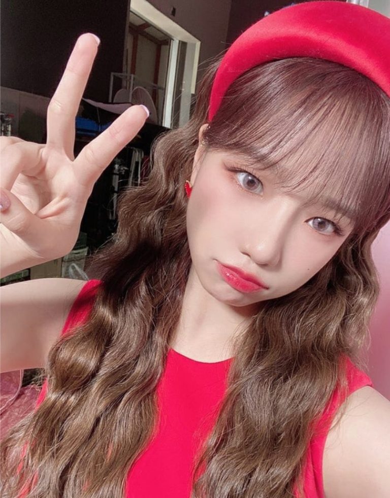 IZ*ONE ユリ インスタグラム更新‥可愛い猫メイク姿を披露 DANMEE ダンミ