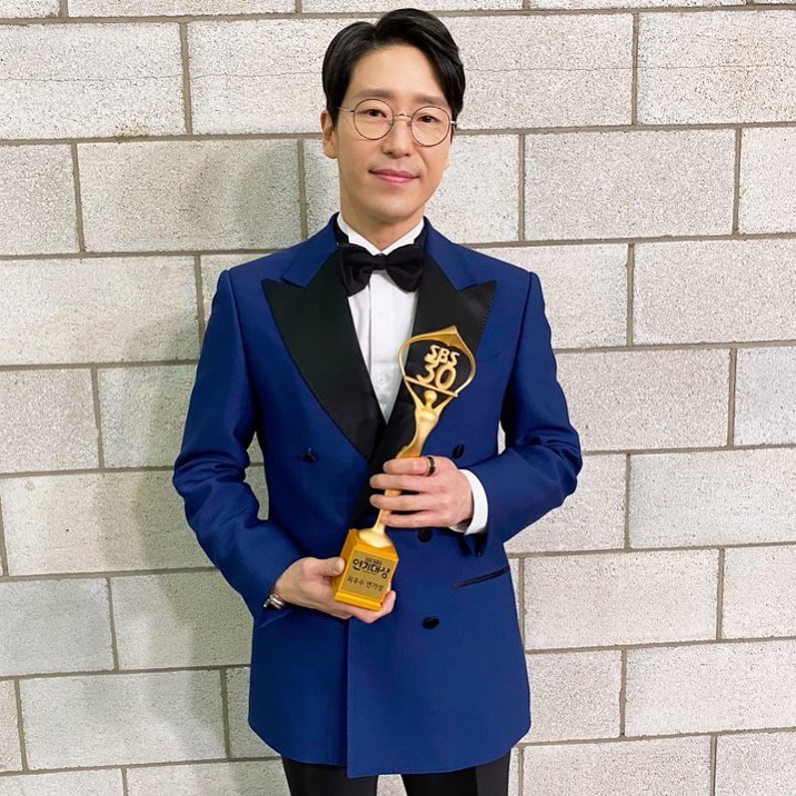 俳優のオム・ギジュンは『ペントハウス』シリーズに続き、新ドラマにも出演を決めた