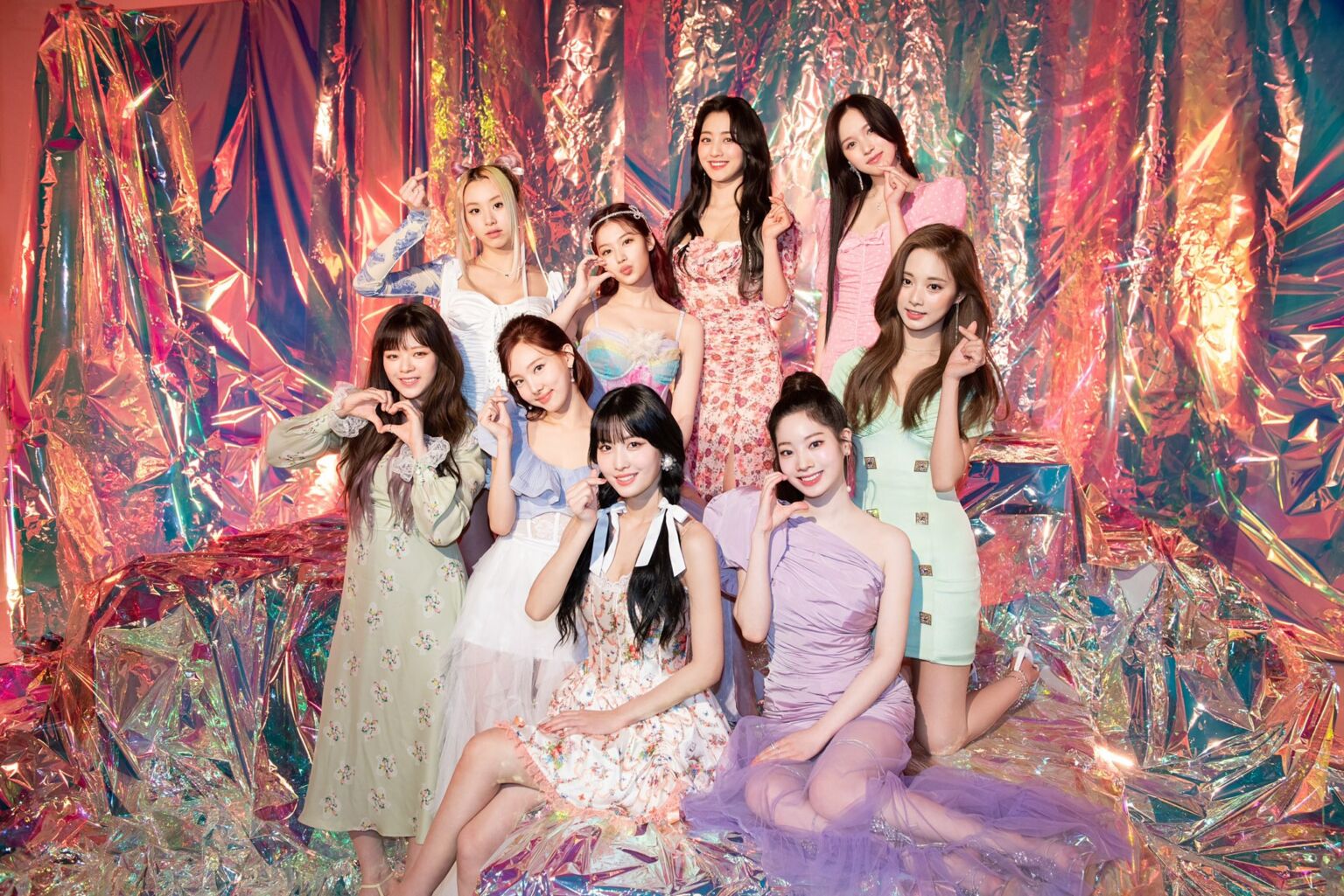 TWICE、米ビルボードで快挙！ ついに借りを返したパク・ジニョン(J.Y.Park) DANMEE ダンミ