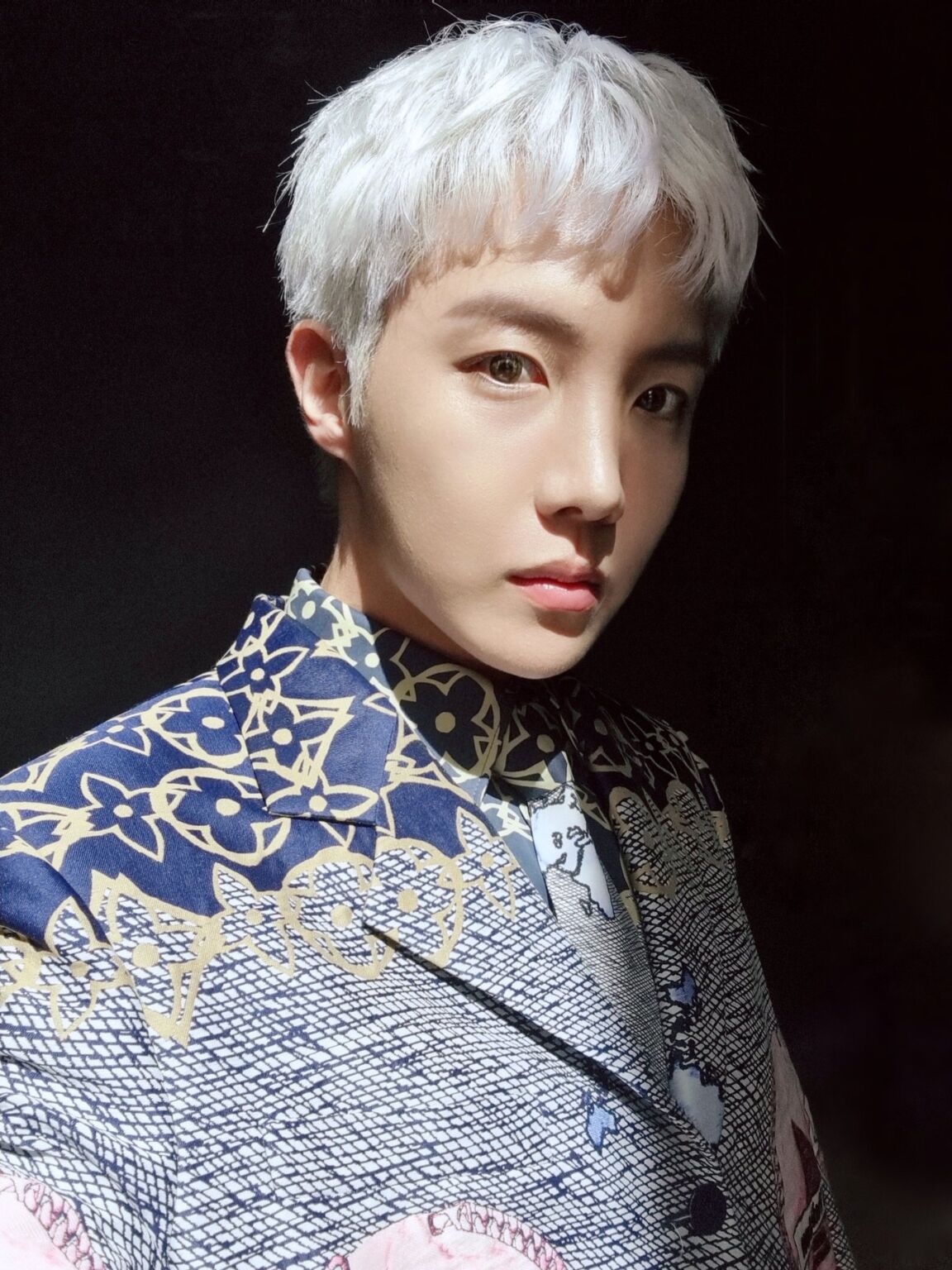 BTS JHOPE Twitter更新‥「You're My HOPE」 DANMEE ダンミ