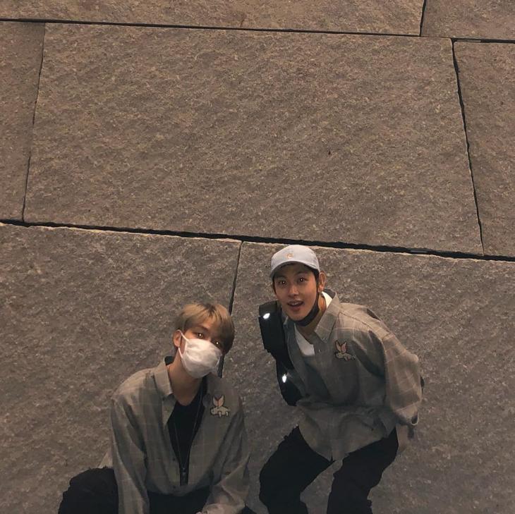 キム・ジェジュンとイム・シワンのペアルック