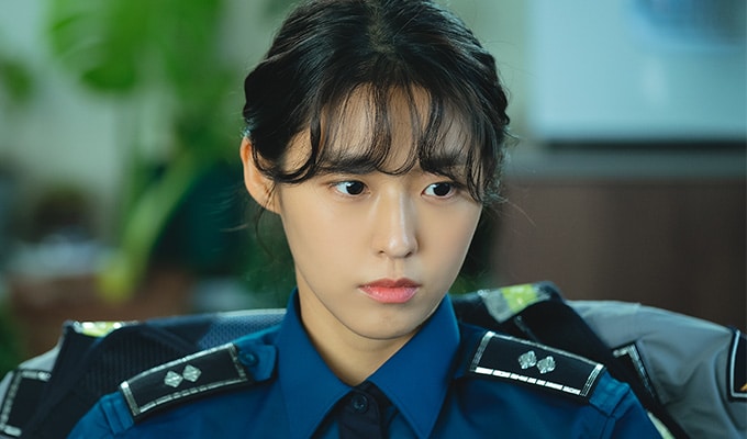ソリョンは、tvNドラマ『殺人者の買い物リスト』でト・アヒ役を演じる