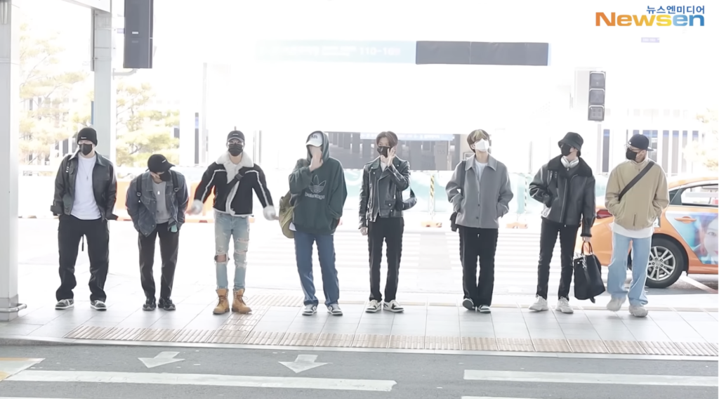 Stray Kidsは11月10日に仁川空港からジャカルタに出国した