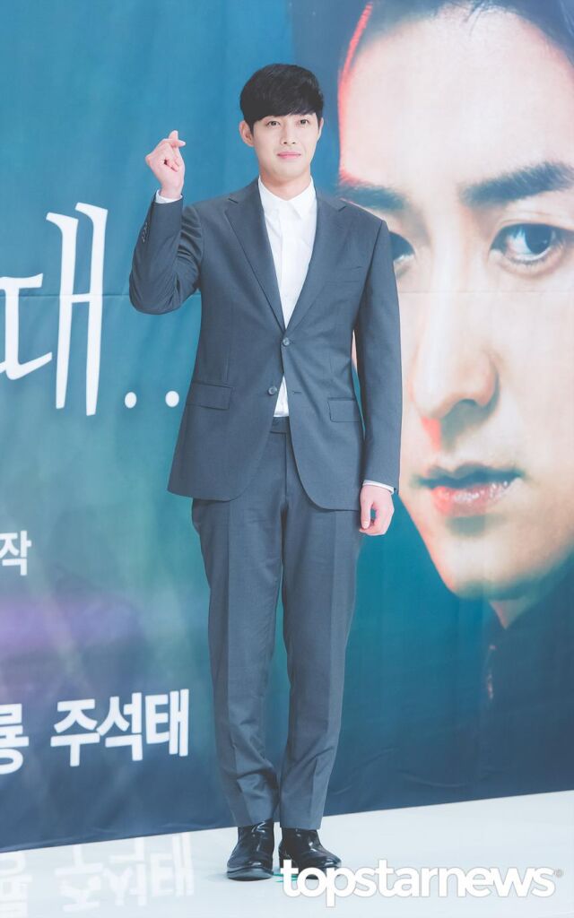 俳優のキム・ヒョンジュン(SS501/リーダー)は、11月28日に放送されたMBNバラエティー『熱くアンニョン』に出演した