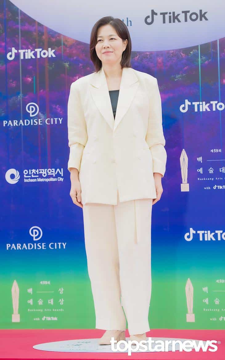 女優のキム・ジョンヨンは、昨年9月に不倫疑惑で騒動の中心人物となった