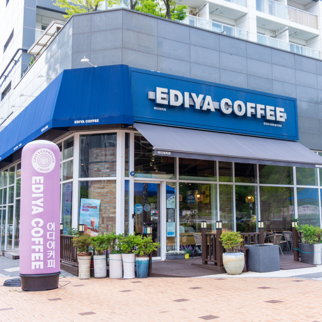 どのキャラを選ぶ？「EDIYA COFFEE」がサンリオと期間限定コラボ