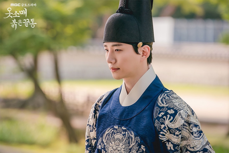 MBC『赤い袖先(2021)』では国王イ・サンを演じた、イ・ジュノ