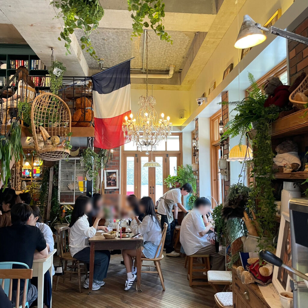 店内 Teddy Beurre House 