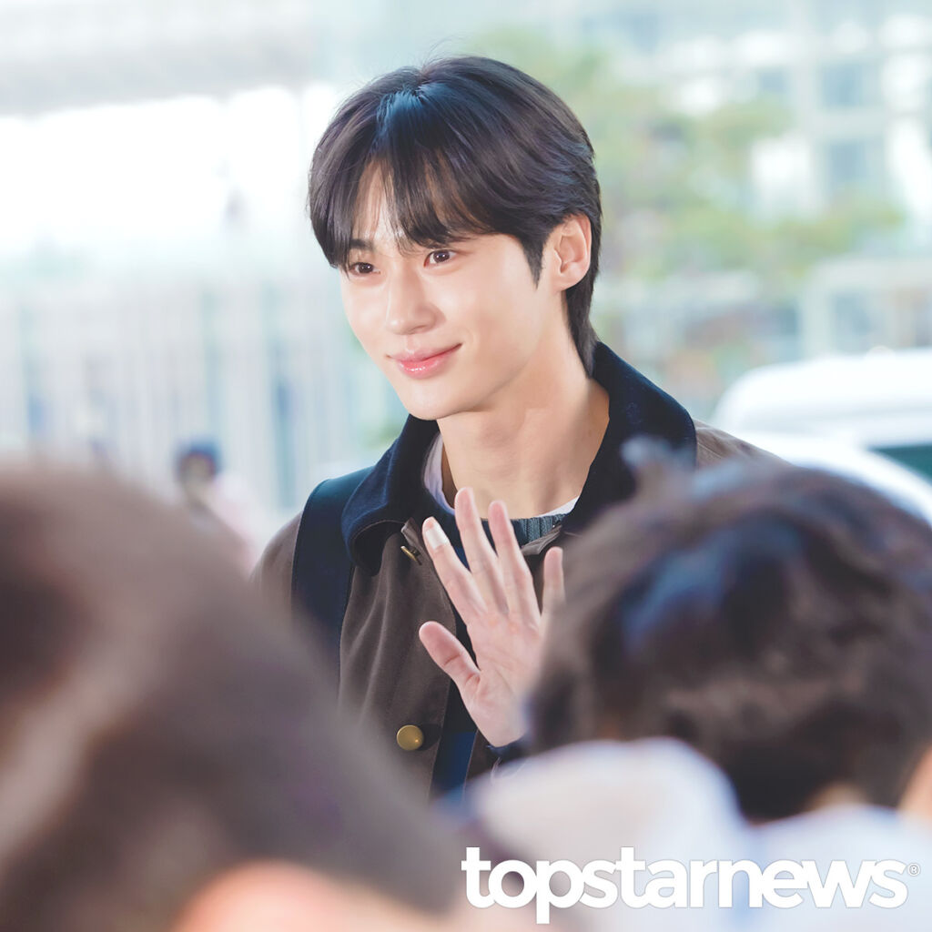 ビョン・ウソク、世界最大級のK-POP授賞式「2024 MAMA AWARDS」に出席