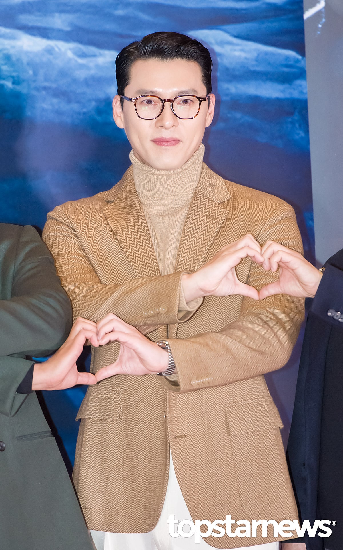 ヒョンビンは、『メイド・イン・コリア』で主演を務める