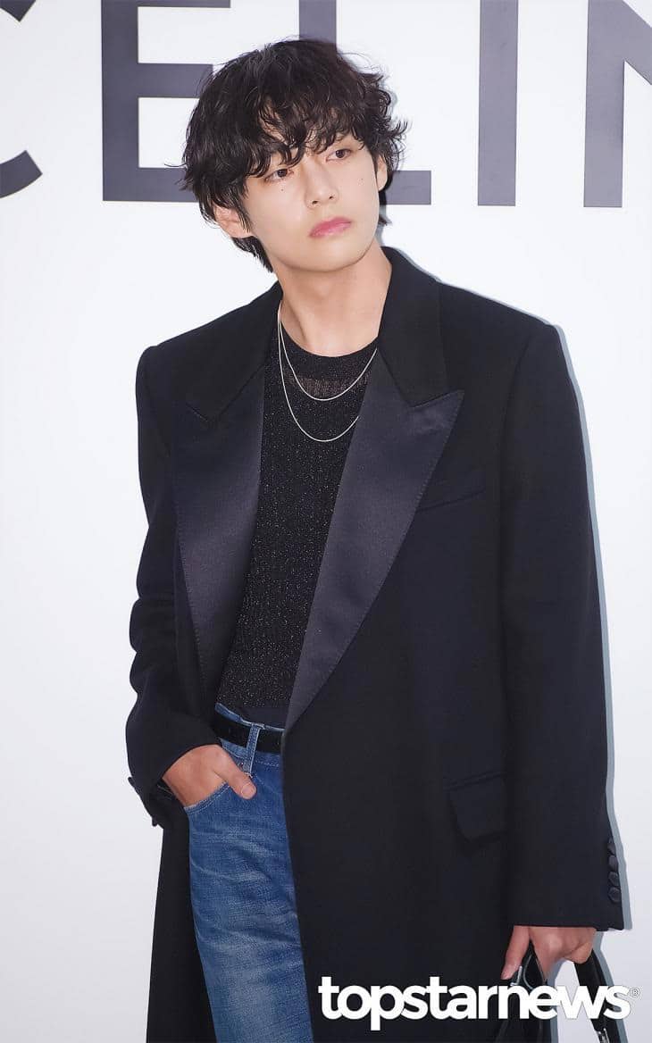 Vは、BTS(防弾少年団)