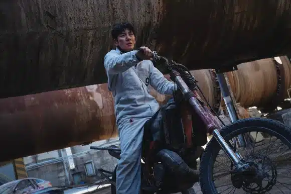 『操作された都市』