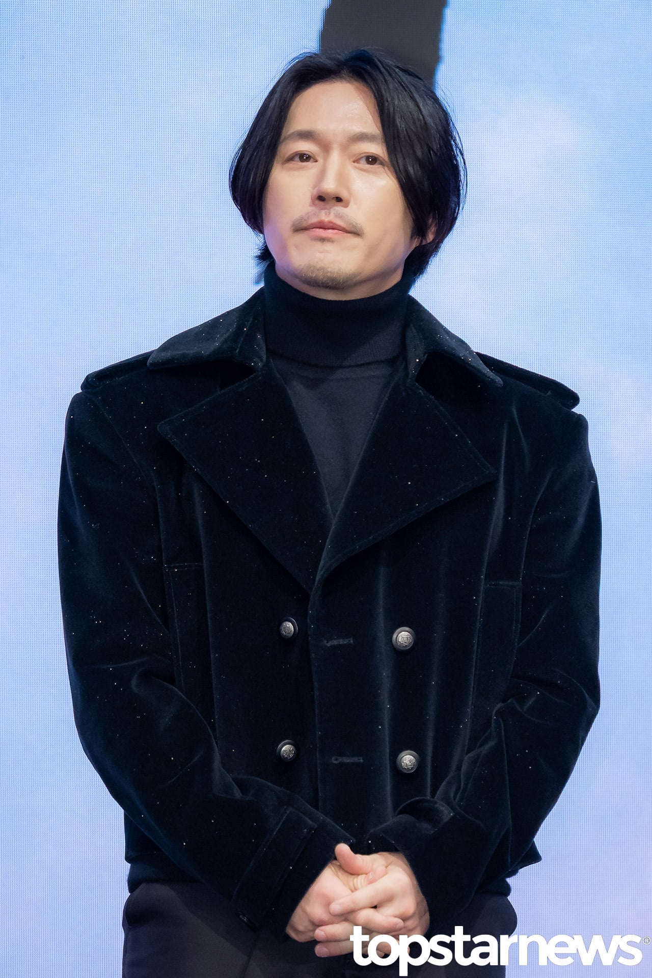 チャン・ヒョクは、『文武』で主演を務める