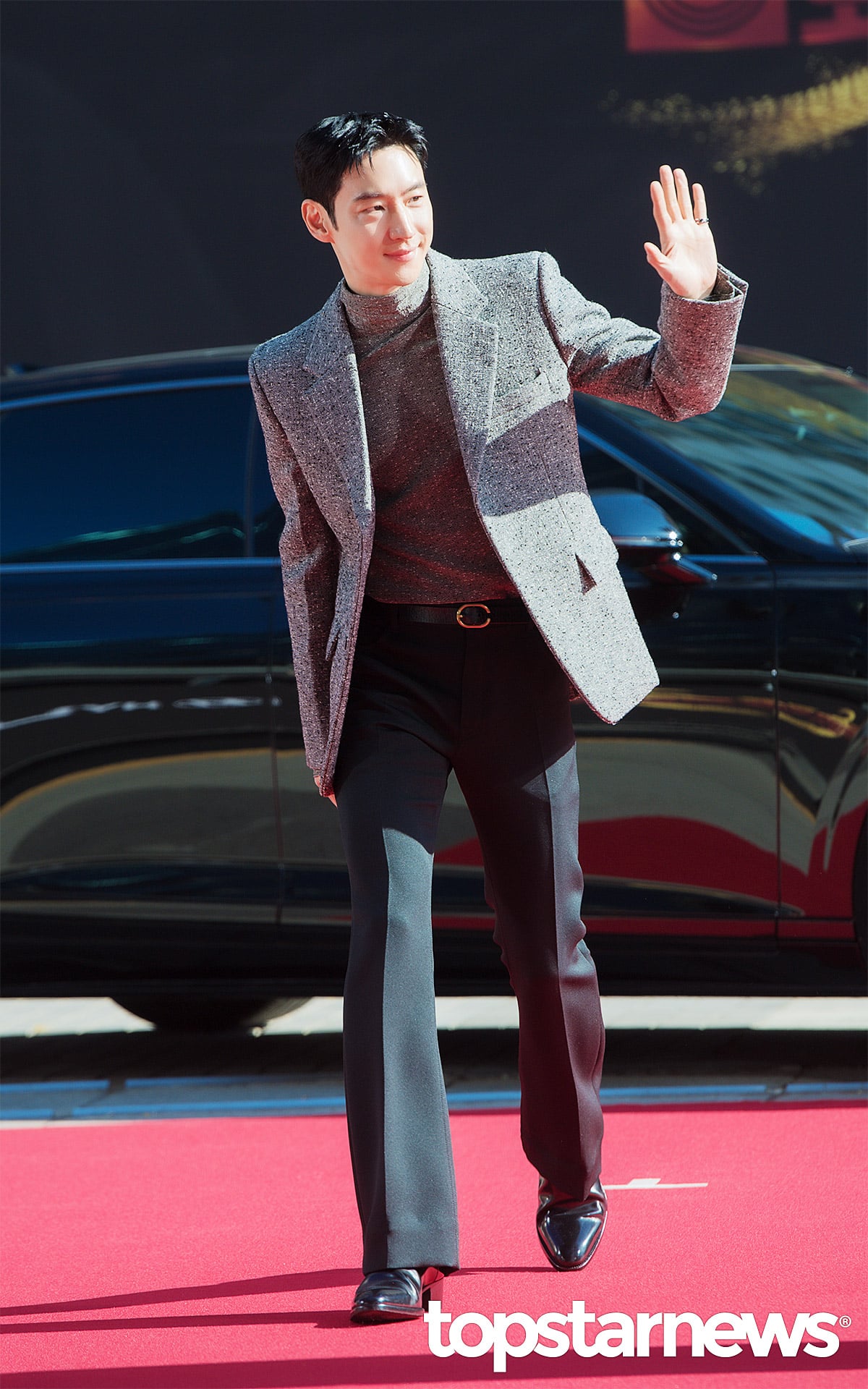 イ・ジェフンは、『復讐代行人3～模範タクシー～』で主演を務める